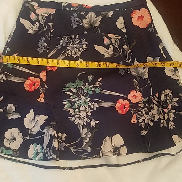Zara Floral Scuba Skirt - Picture 6 of 6